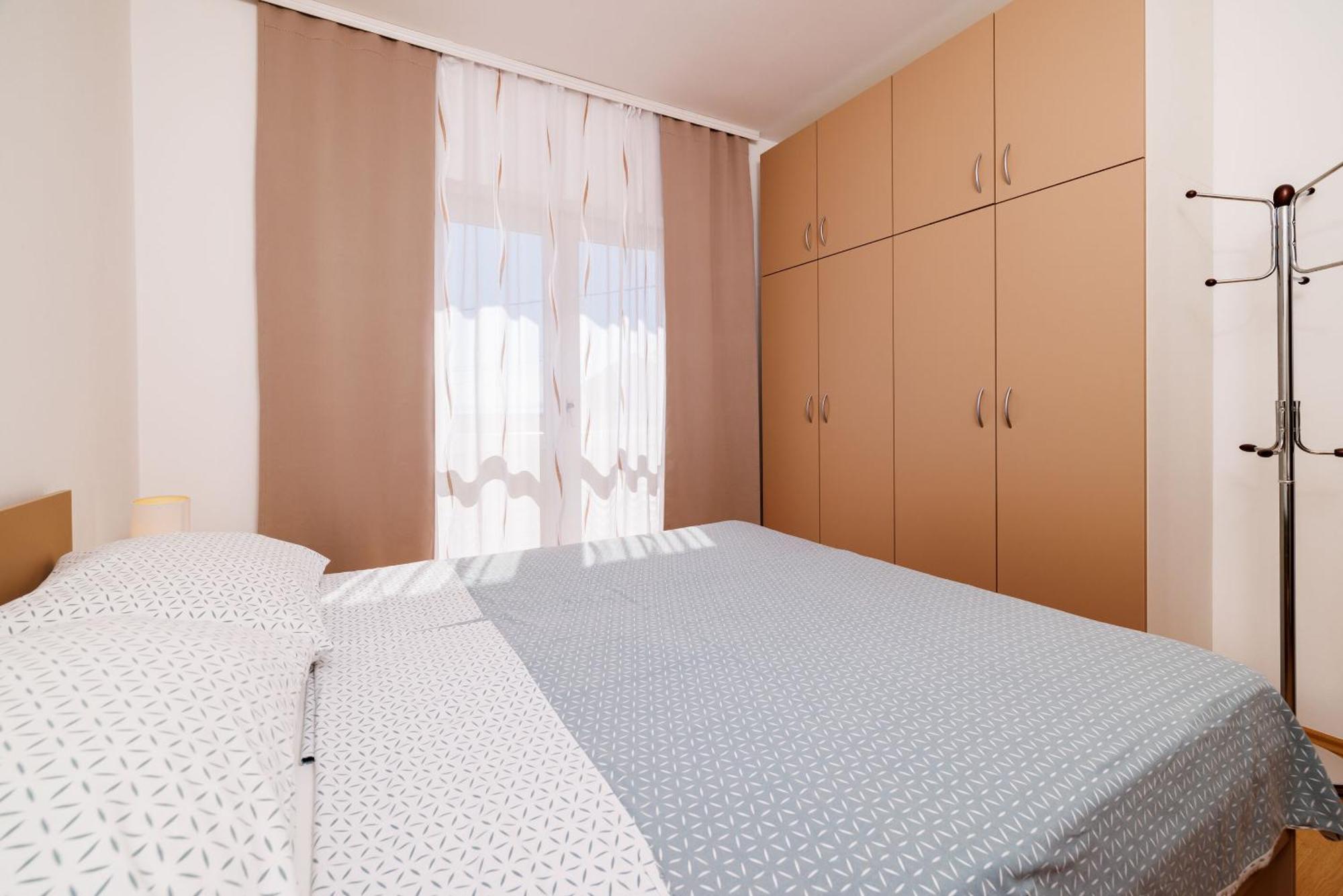 Apartments Marija Mundanije Екстериор снимка