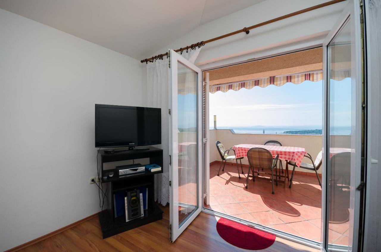 Apartments Marija Mundanije Екстериор снимка
